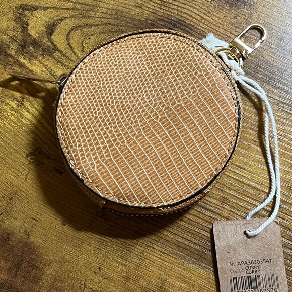 Carpisa - Coin purse with key chain - Picture 2 of 10